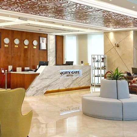 City Gate Hotel Доха Екстериор снимка
